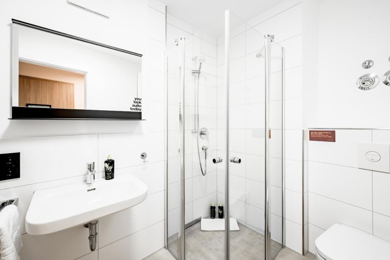 Limehome Metzingen Wilhelmstr Luaran gambar