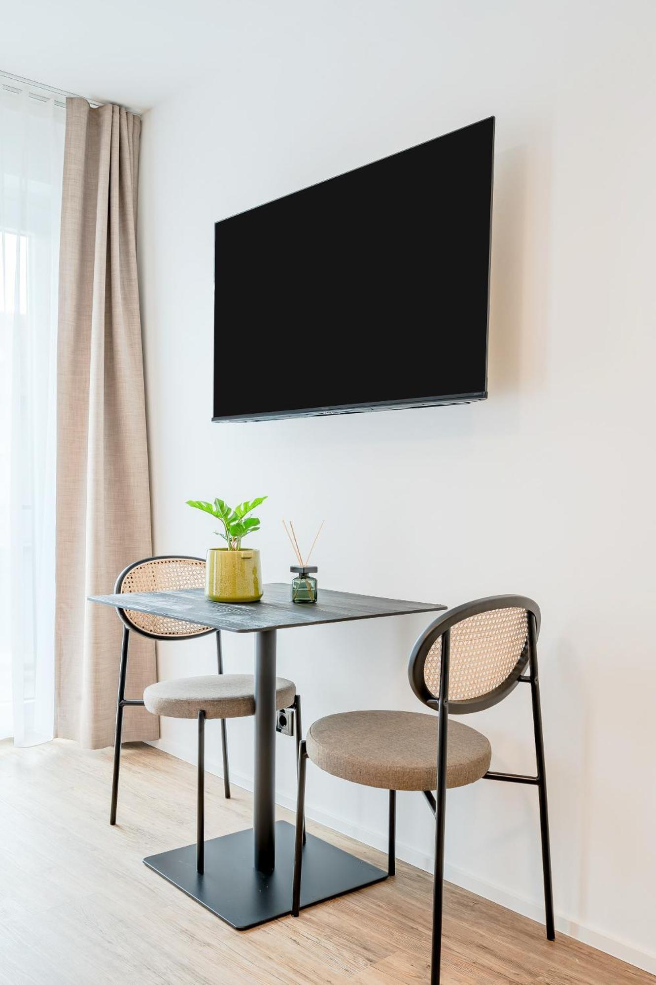 Limehome Metzingen Wilhelmstr Bilik gambar