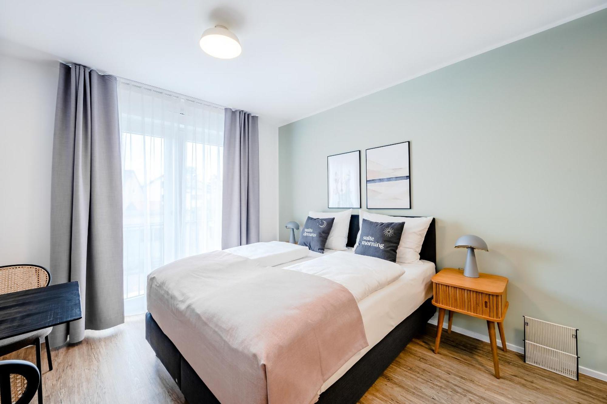 Limehome Metzingen Wilhelmstr Bilik gambar
